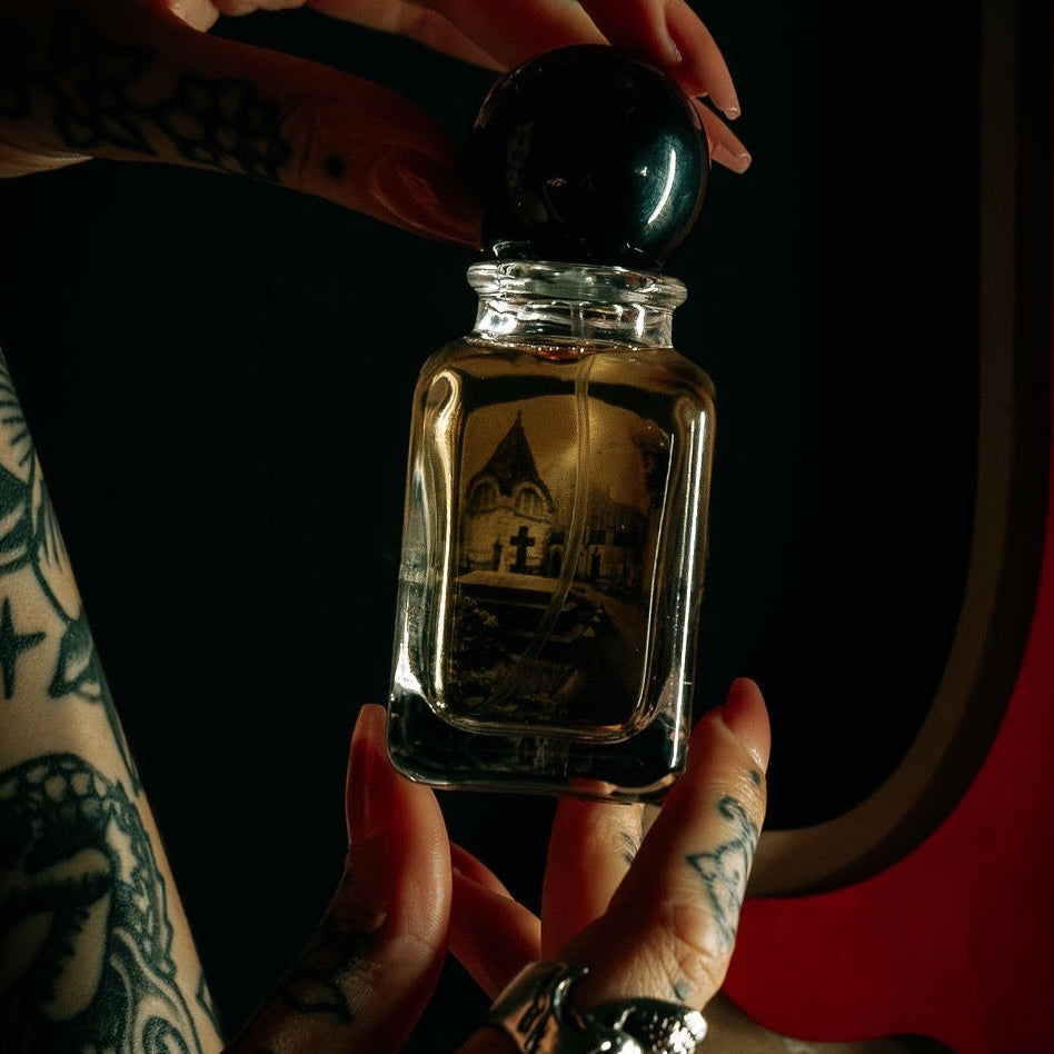 Graveyard Walks Perfume - Northern Soul Scents